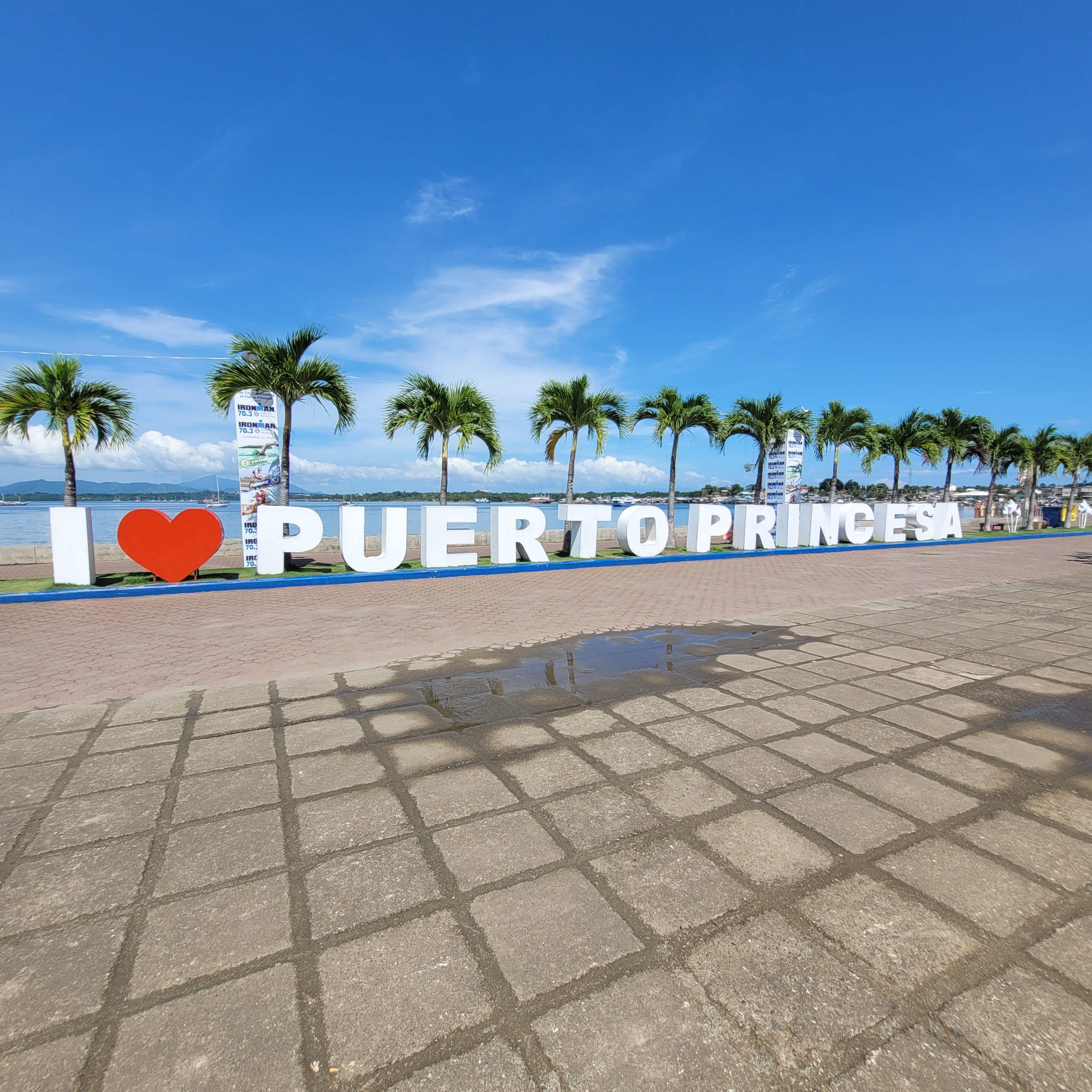 Puerto Princesa City Baywalk Park at sunset